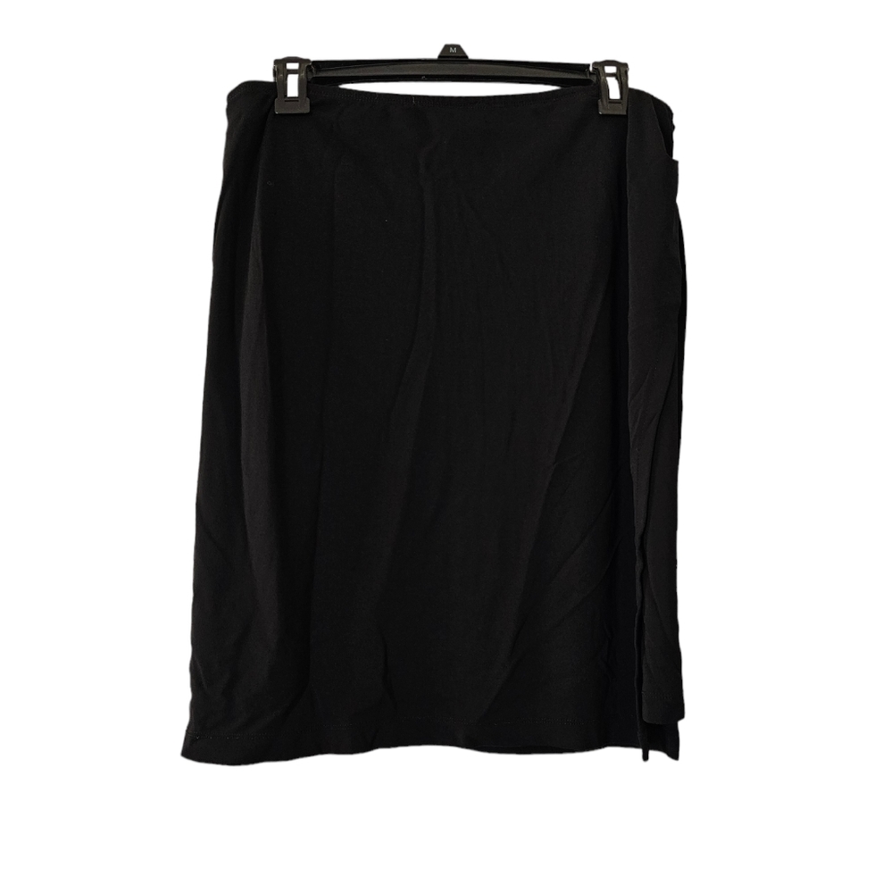 Ladies black stretchy skirt